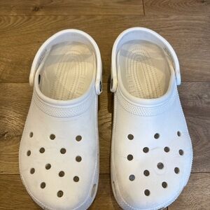 Crocs Men's 8 & Women's 10 Classic Clogs - Slip-On Waterproof Sandals